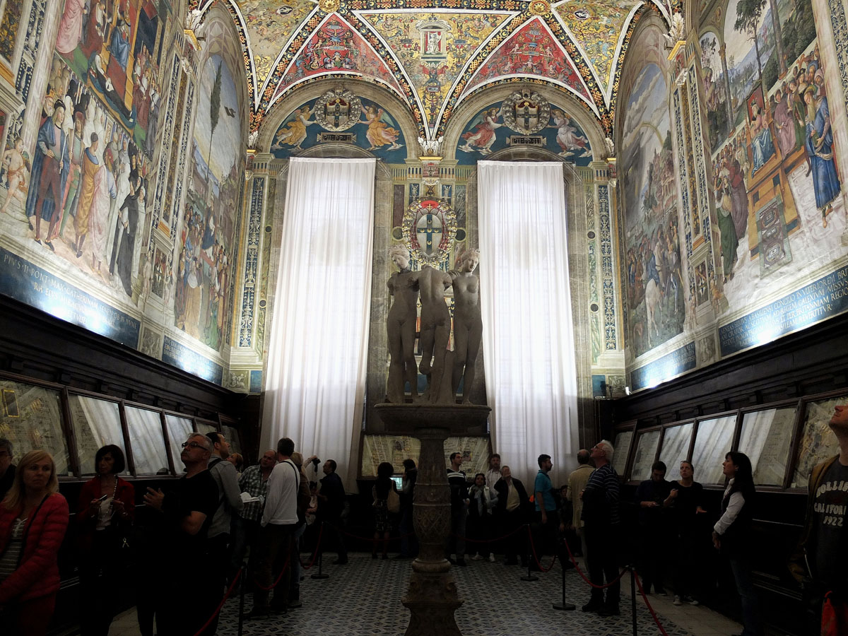 Duomo di Siena  e Porta del Cielo (130)