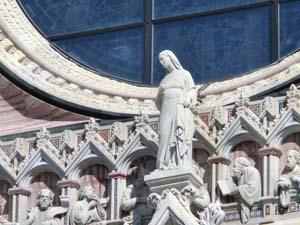 Duomo di Siena  e Porta del Cielo (4)