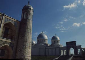 01-UZBEK.2003JPG2363