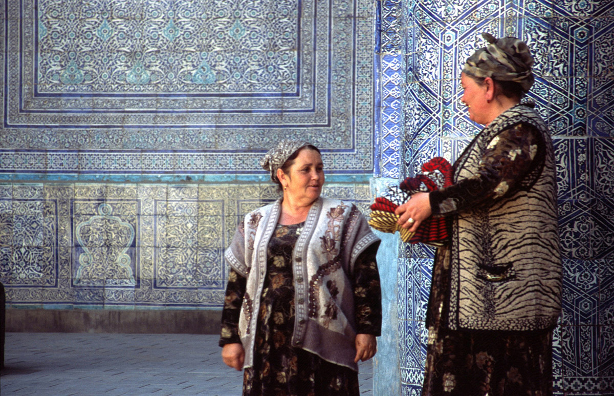 02-UZBEKKIVA.2003JPG2386