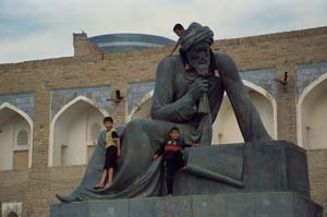 02-UZBEKKIVA.2003JPG2416