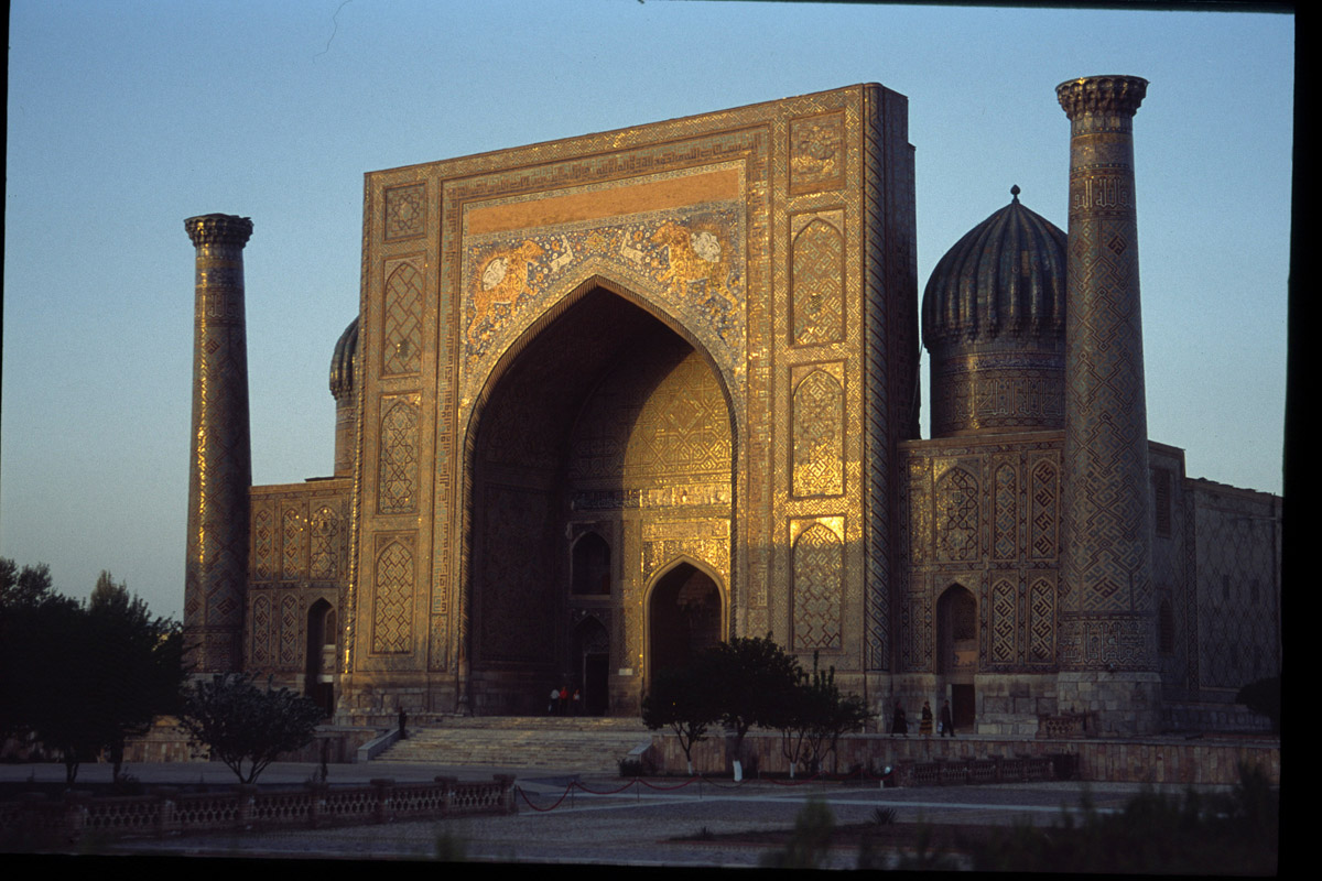 05-UZBEK.SAMARKANDA.2003JPG2516