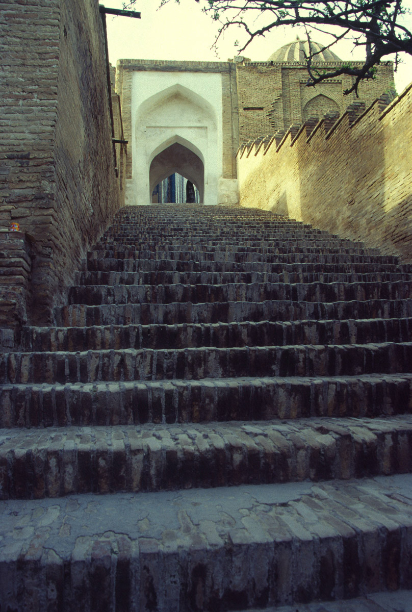 05-UZBEK.SAMARKANDA.2003JPG2559