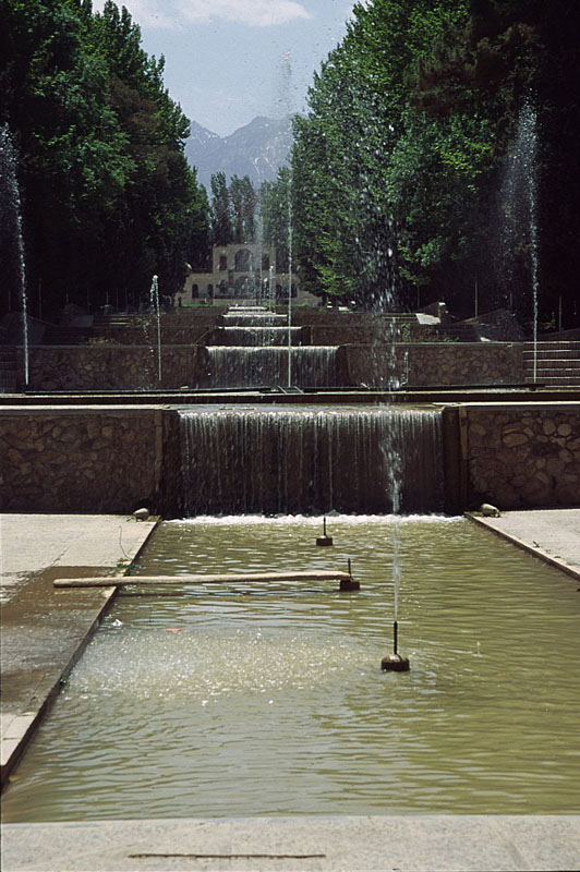 iran20010952