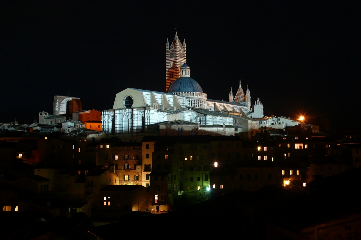 "SPLENDORE NOTTURNO" di Lionello Amic - Carroccio di SienaN.156 Nov-Dic. 2011