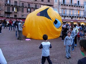 Lionello.Amic-P,za del Campo-Mongolfiere09